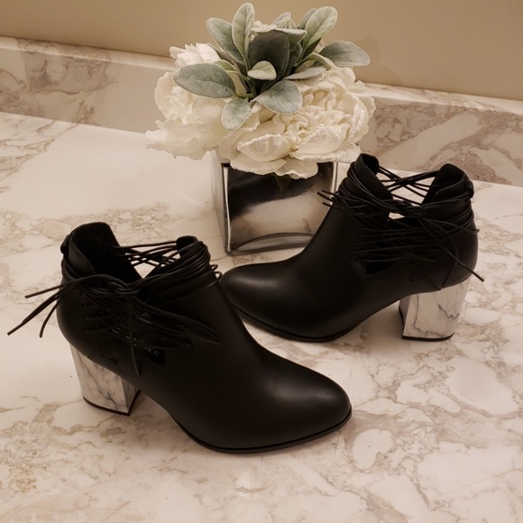 Kelsi Dagger Brooklyn Wellington Cutout Bootie - Picture 5 of 7